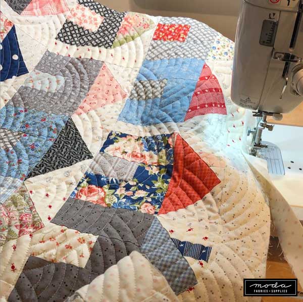 BH3 Laurie Village Quilt